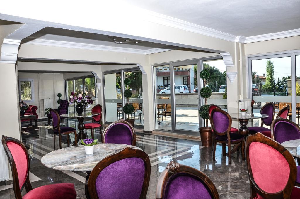 Uzunhan Hotel Ayvalı エクステリア 写真