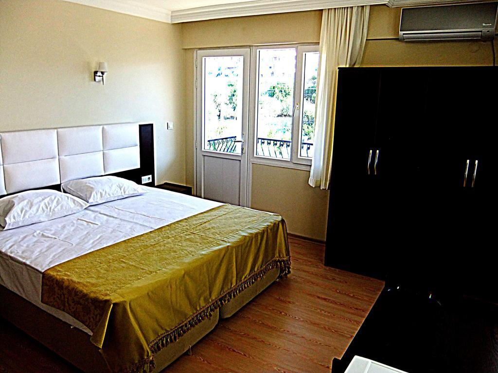 Uzunhan Hotel Ayvalı エクステリア 写真